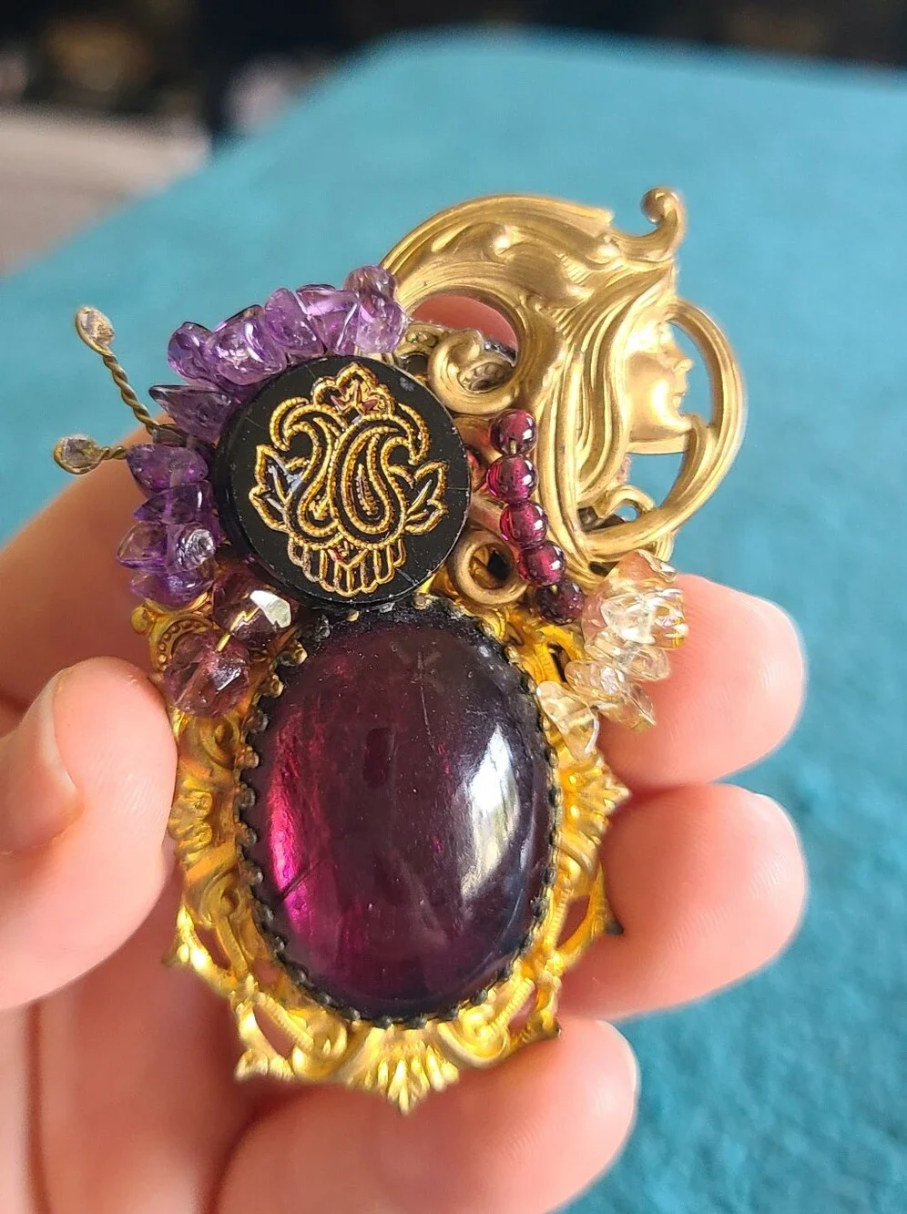 Hand Crafted Gold-Tone Brooch with Deep Purple Cabochon and Amethyst Chips